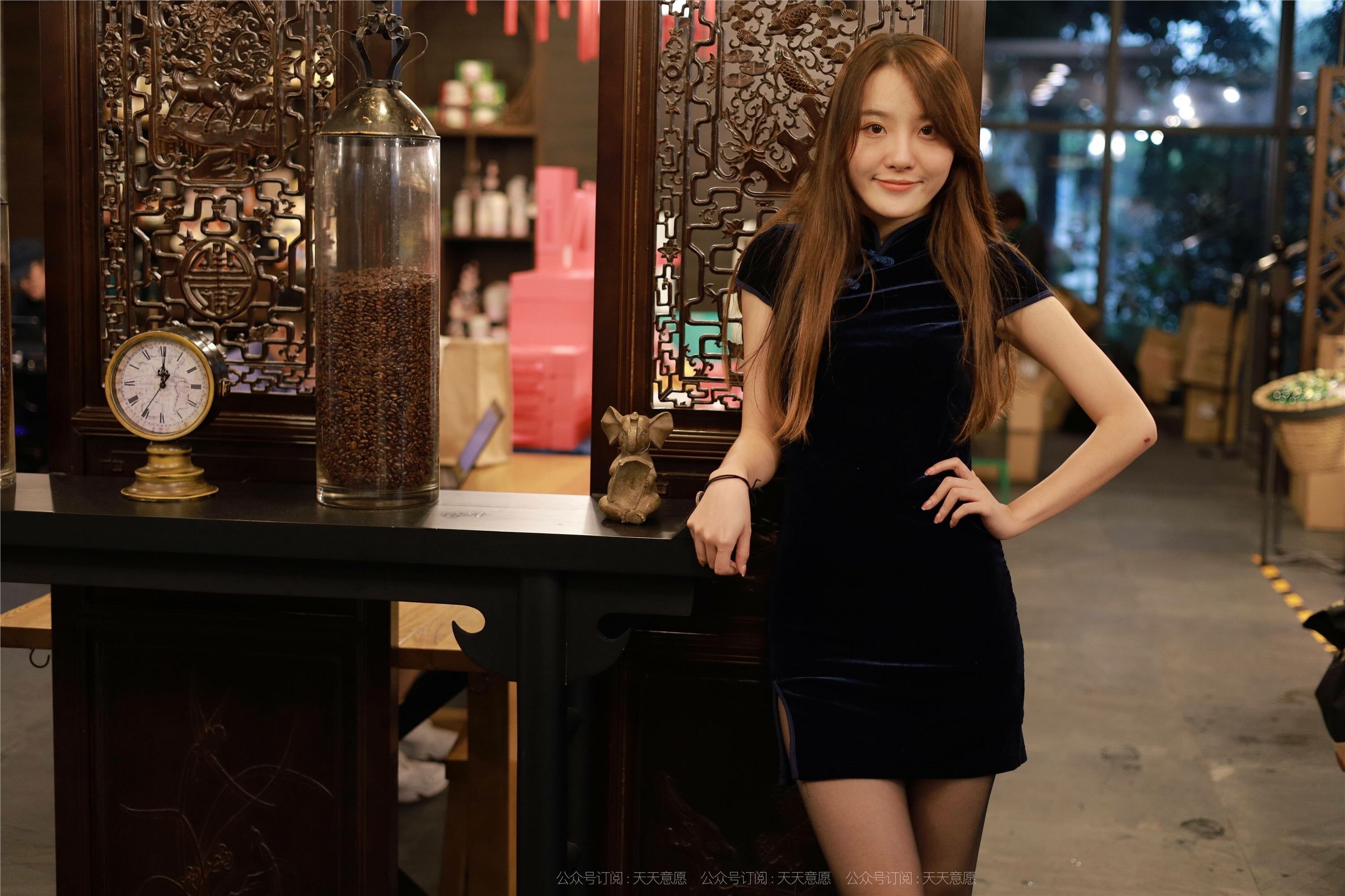 IESS异思趣向  2021.09.24 丝享家928：婉苹《迷人黑色旗袍》